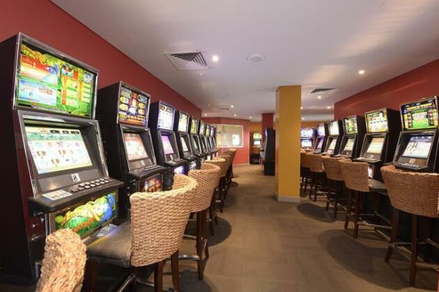 Gazelle International Hotel - Photo2