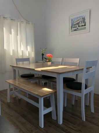 Alice's Bed & Breakfast - Photo4