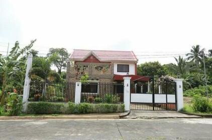 4-Bedroom House Near Twin Lakes Tagaytay