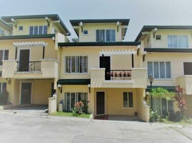 Casa Fresca Tagaytay Townhouse