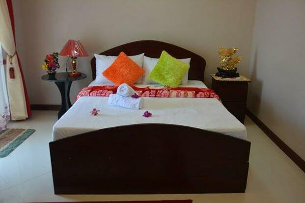 Renz Villa Hotel - Photo4