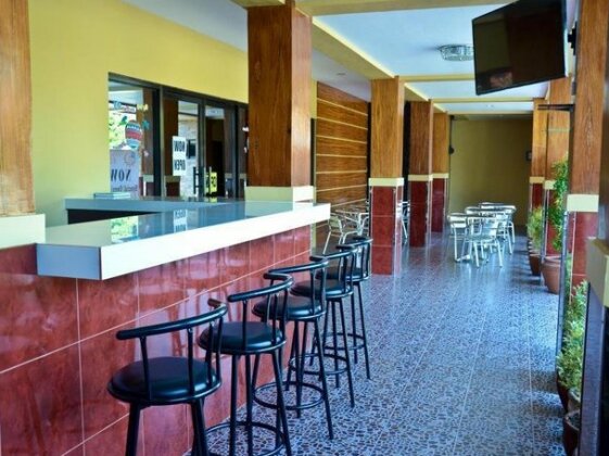 Galleon Suites Hotel - Photo4