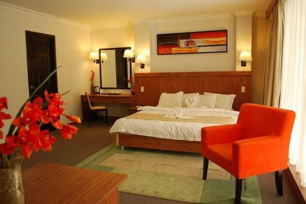 The Orchard Cebu Hotel & Suite - Photo3
