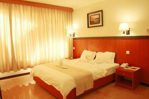 The Orchard Cebu Hotel & Suite - Photo4