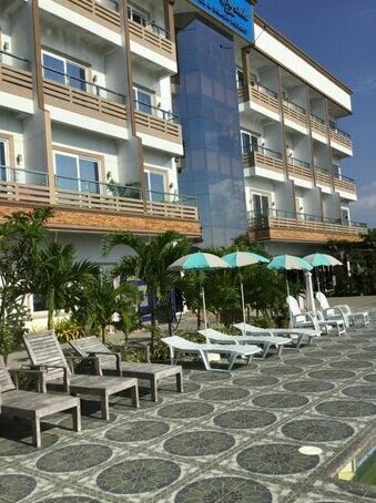 EM Royalle Hotel & Beach Resort