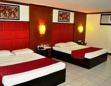 Check Inn Hotel - Bacolod