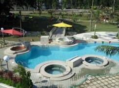 Asian Green Ville Resort Bacolor