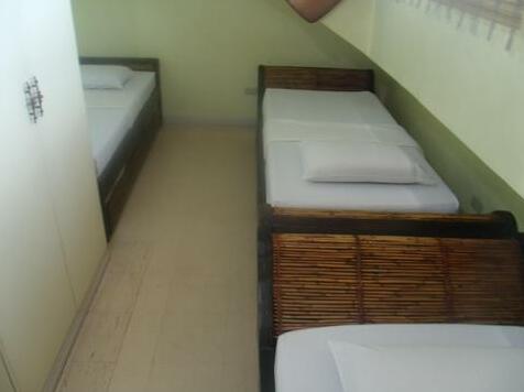 Baguio Vacation Apartments - Photo5