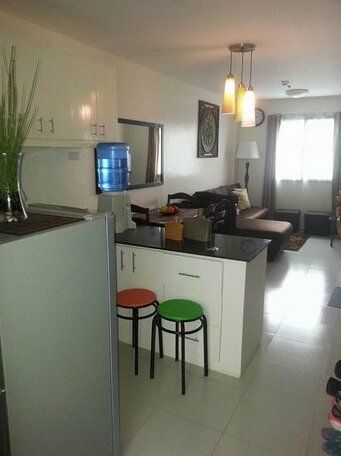 Goshenland Condominium - Photo2