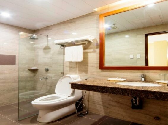 V Hotel And Apartel - Photo5