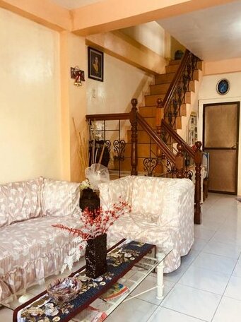 Baler Transient House Family/Barkada
