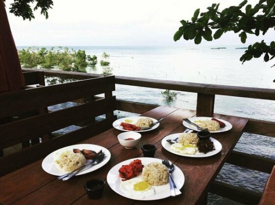 Seasta Beach Resort by Zen Rooms - Photo5