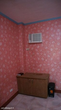 Zeah's Inn - Photo2