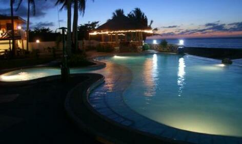 Punta Riviera Resort