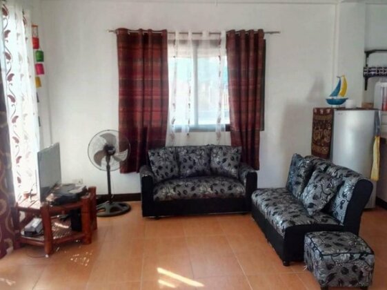 Traditional Filipino Private Villa Beachfront - Photo2