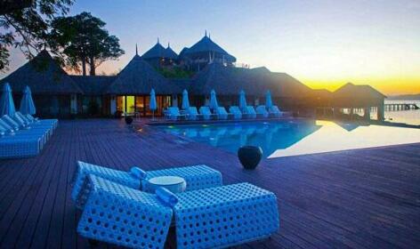 Huma Island Resort & Spa