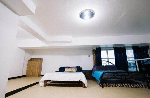 2 Floor Luxury Loft Condominium - Photo5