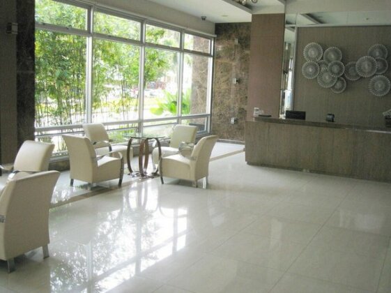 Avalon Condominium - Photo4