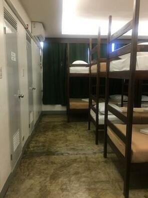 Bed in Mixed Sharing Dormitory - Central - Photo4