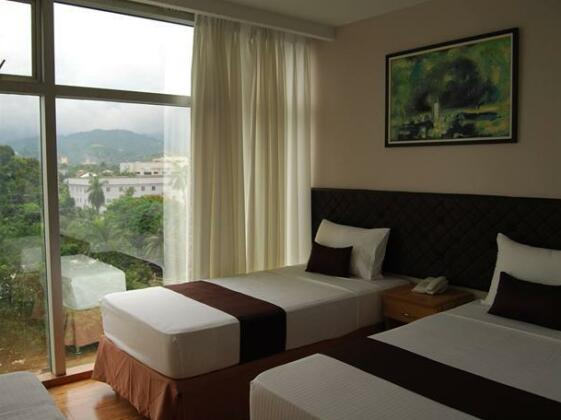 Capitol Central Hotel and Suites - Photo3