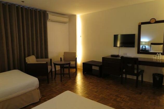 Century Plaza Hotel Cebu City - Photo4