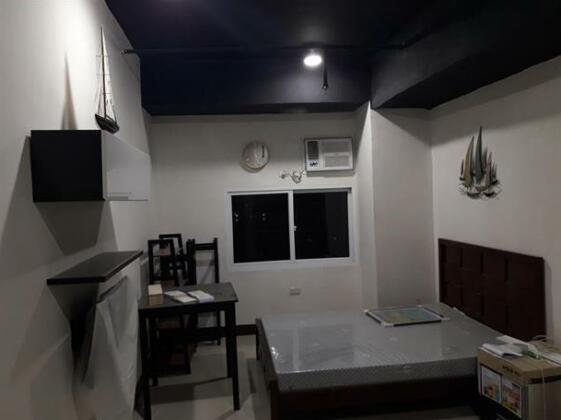 Condo near SM City Robinsons Galleria Cebu Port - Photo5