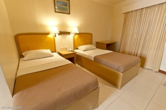 Diplomat Hotel Cebu City - Photo4