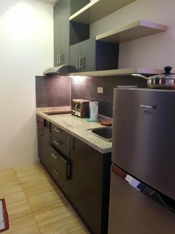 Goldies Homey Condo - Photo4