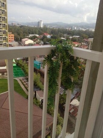 HomeUnit Staycation @Bamboo Bay Residences - Photo3