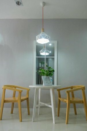 Midpoint Residences - 1 BR with WIFI in the City - Photo3