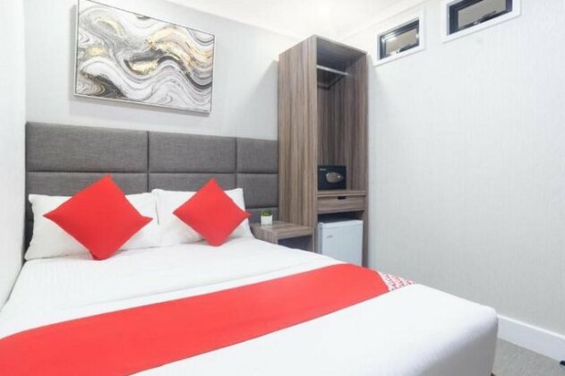 OYO 208 Anika Suites - Photo3