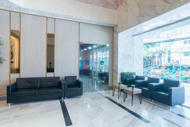 OYO 208 Anika Suites - Photo4