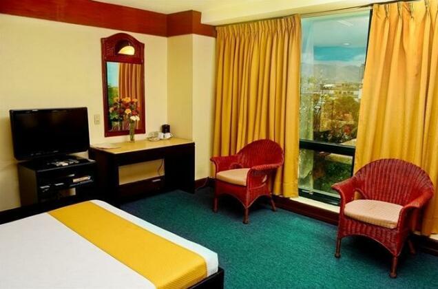 Paragon Suites - Photo5