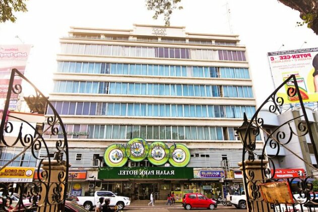 Rajah Park Hotel - Photo2
