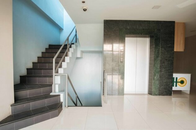 RedDoorz Plus near Cebu Capitol - Photo4