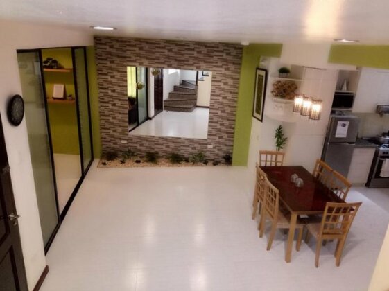 Sikatuna residence - Photo2