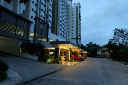 Standard Condo At Grand Residences Cebu