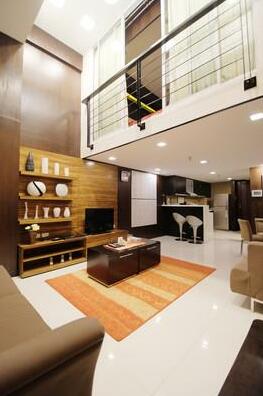 Very Elegant 1-Bedroom Loft in Cebu City - Photo2