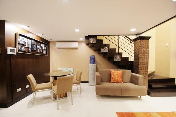 Very Elegant 1-Bedroom Loft in Cebu City - Photo4