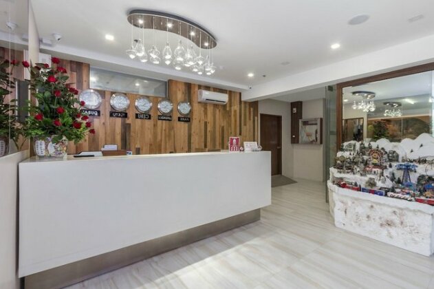 ZEN Rooms M Velez Street - Photo5