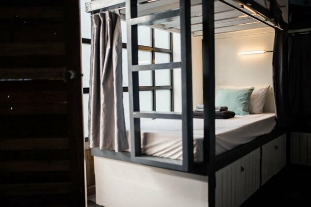 Avisala Hostel Coron - Photo3