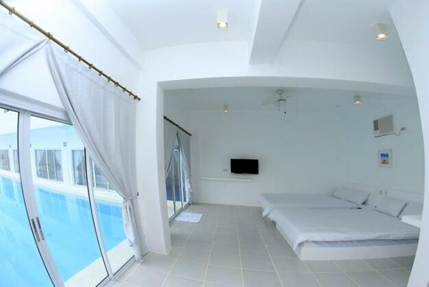 Bluewave Hotel - Photo3