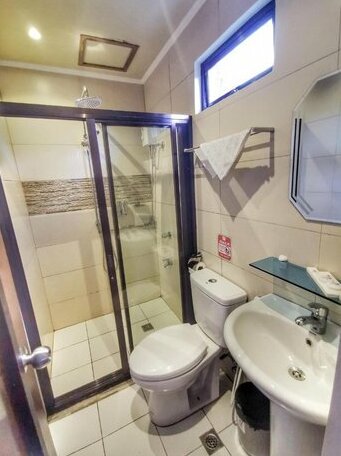 Charms Hotel Coron - Photo3