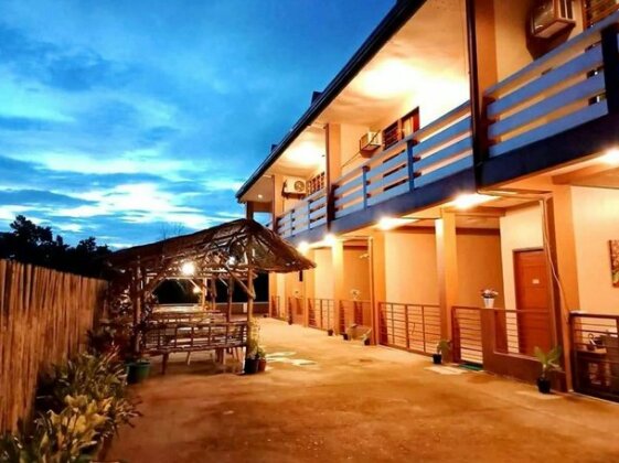 Coron Forest View Hostel
