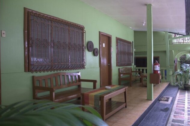 Coron Village Lodge - Photo3