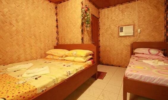 Rudy's Place Lodge - Photo2