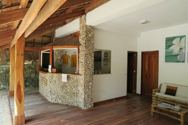 Tepanee Beach Resort - Photo5