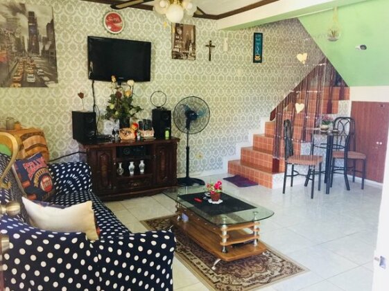 Homestay - Beautiful & Clean Room For Rent - Photo3
