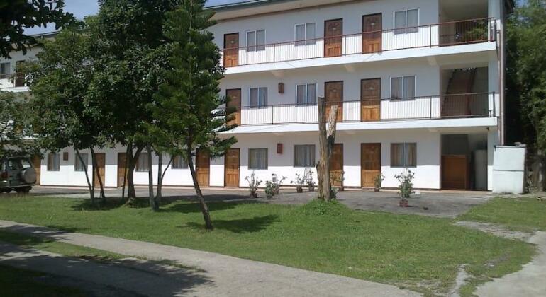 Ladaga Inn & Restaurant - Photo2