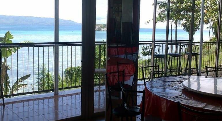 Ladaga Inn & Restaurant - Photo4